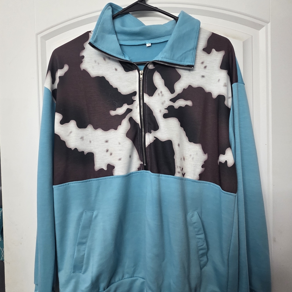 Blue and Black Zip-Up Sweatshirt